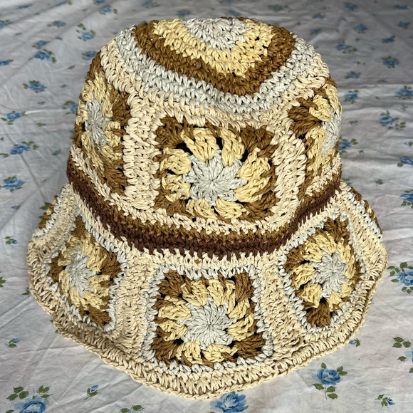 Steve Madden Accessories - Crochet Steve Madden Bucket Hat